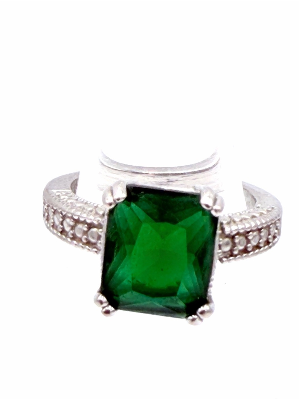 Art Deco Emerald Cut Glass Stone Silver-Tone Setting Fashion Ring Jewelry